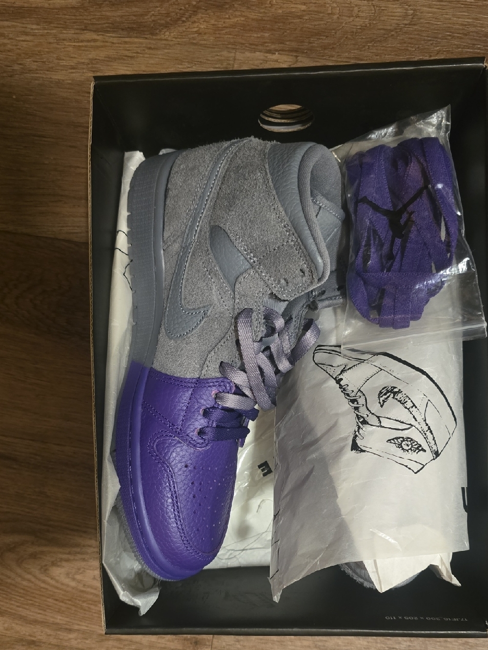 Nike Air Jordan Retro Mid Brand New Grey And Purple